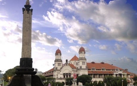 Sekolah Pramugari di Kota Semarang-Jogja-Solo